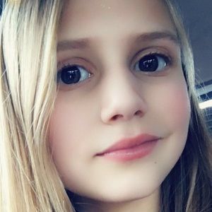 Meet your Posher, Savannah